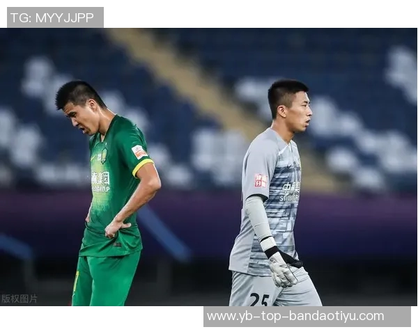 希勒评选英超第9轮最佳阵容姆伯莫与扎卡领衔佳夫范德芬入选 希勒评选英超第9轮最佳阵容姆伯莫与扎卡领衔佳夫范德芬入选