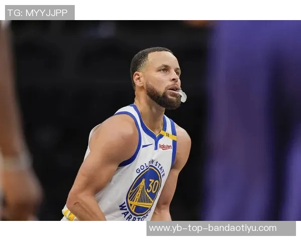 静雨称小佩顿球场嗅觉超群库里可放心养伤恢复状态 静雨称小佩顿球场嗅觉超群库里可放心养伤恢复状态