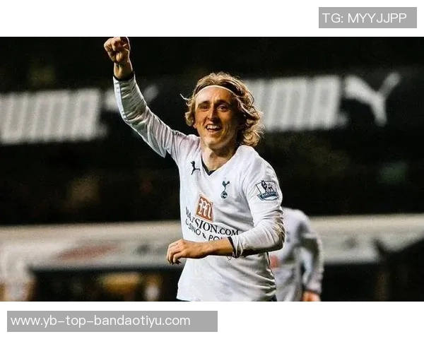 莫德里奇坚信智慧才是足球的关键身高与力量并非决定因素