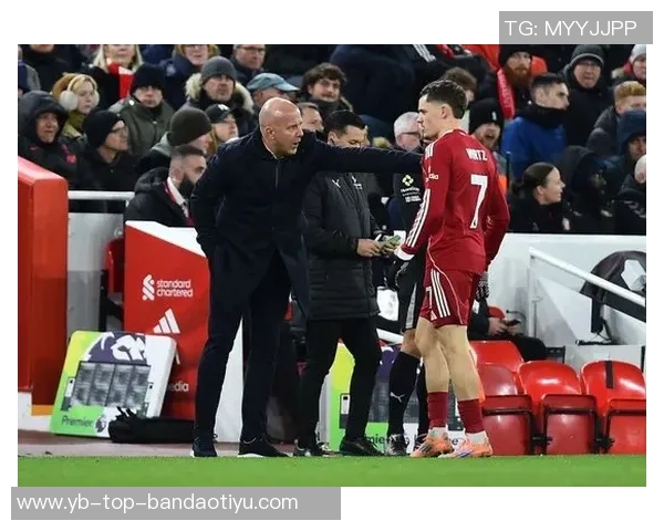 维尔茨在斯洛特战术调整中扮演核心角色无论是左路还是中路都不可或缺 维尔茨在斯洛特战术调整中扮演核心角色无论是左路还是中路都不可或缺